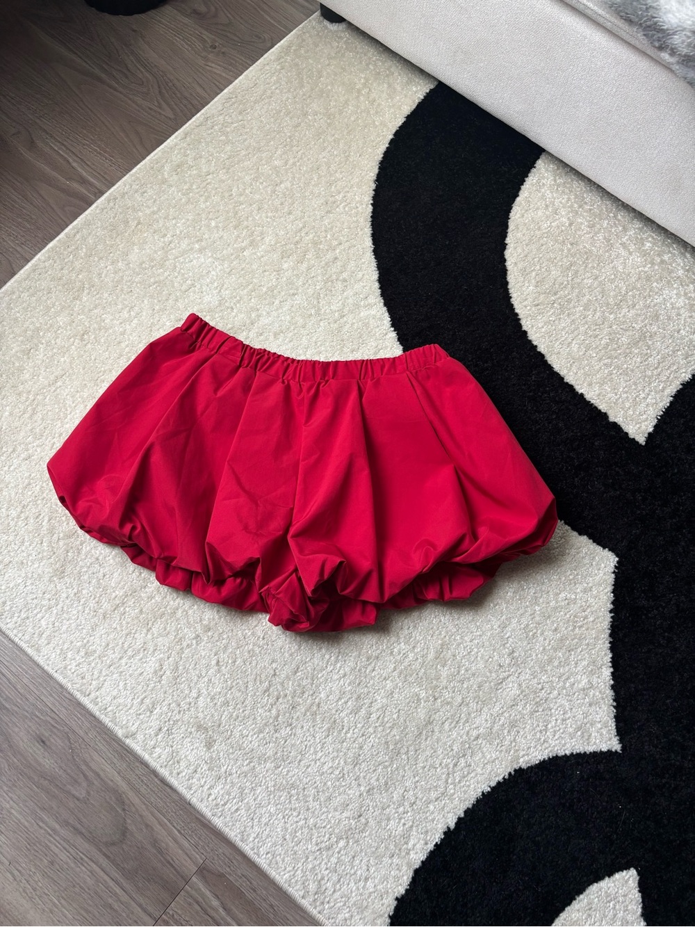 SHEIN Red Bubble Skort with Elastic Waist